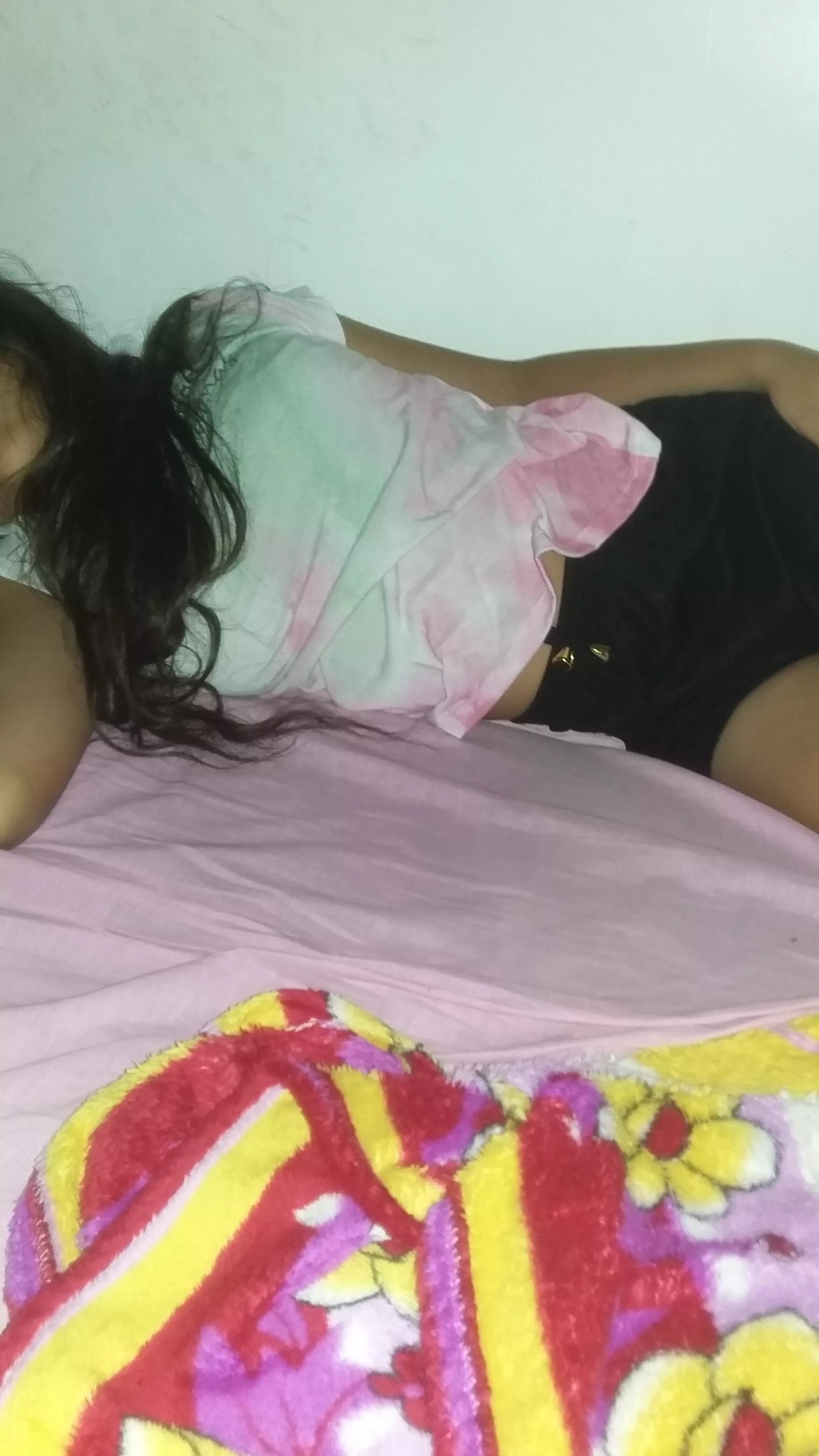 Do you want to talk with me in private? 😳😈