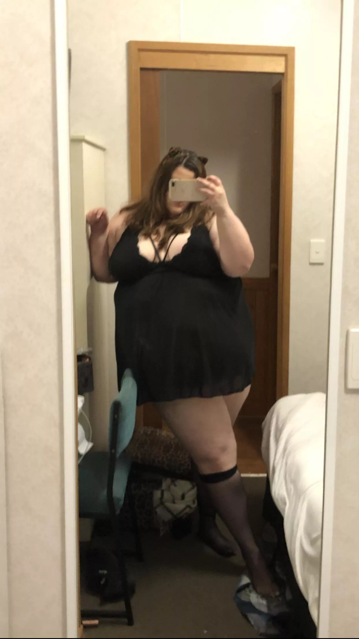 Does anyone like to spoil a SSBBW? ❤️❤️❤️❤️ Does anyone like to spoil a SSBBW? ❤️❤️❤️❤️