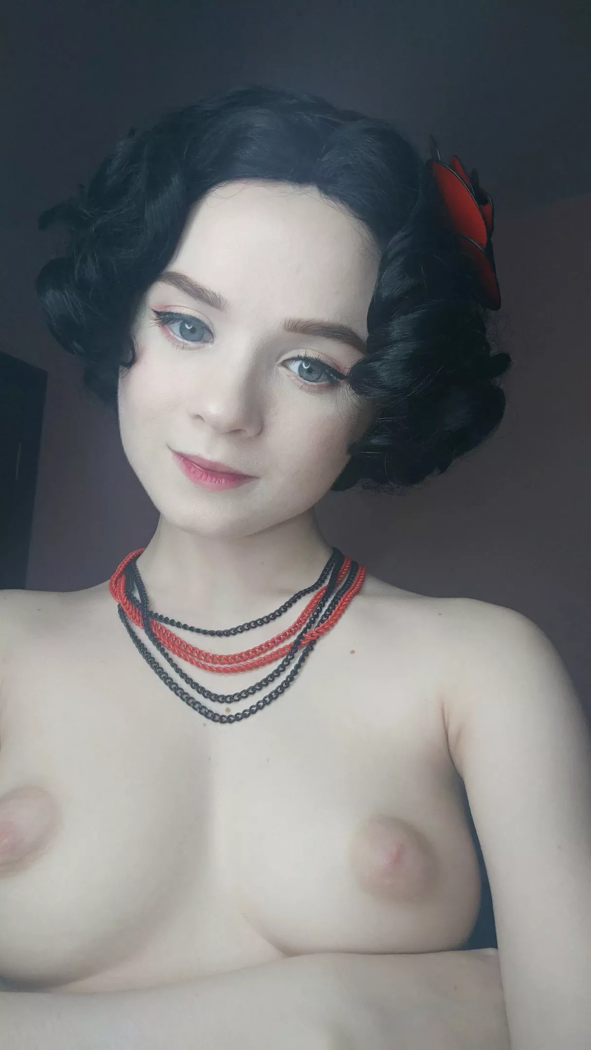 Does it suit me to be Snow White? ❤️