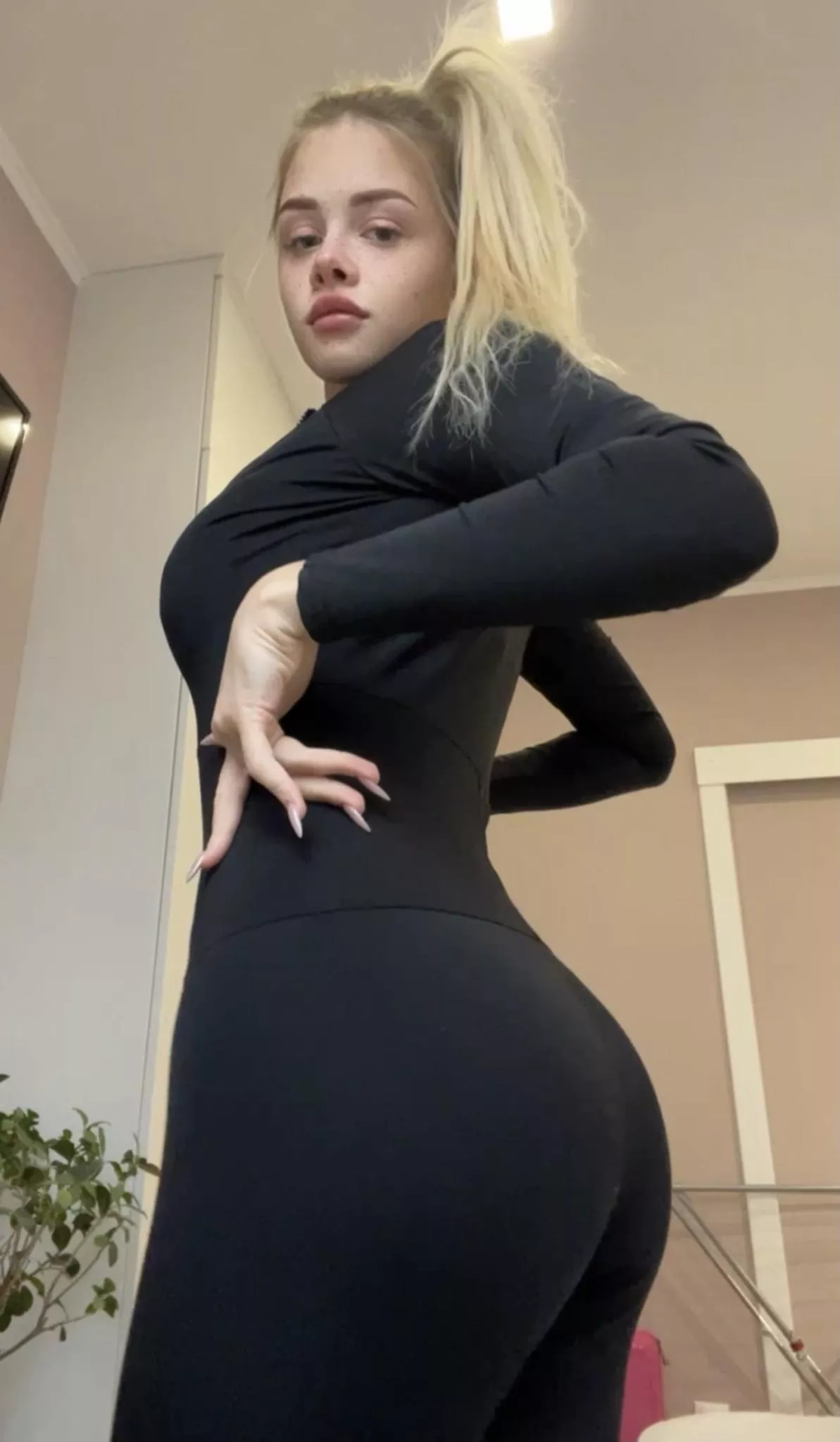 Does this costume interfere with my sex appeal?😈 Is it better to take it off?❤️ Does this costume interfere with my sex appeal?😈 Is it better to take it off?❤️