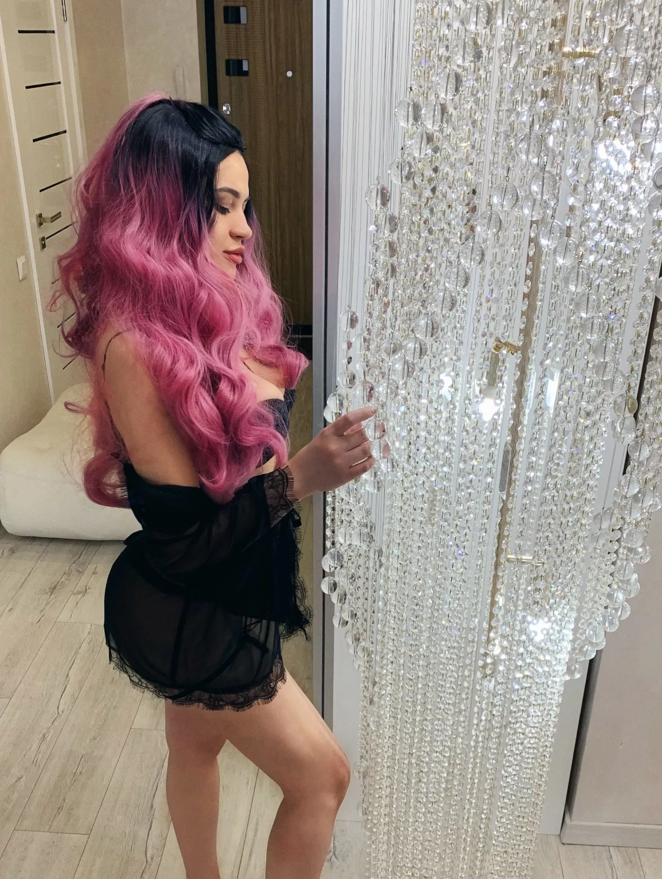 Does this good girl get any good dick? Does this good girl get any good dick?