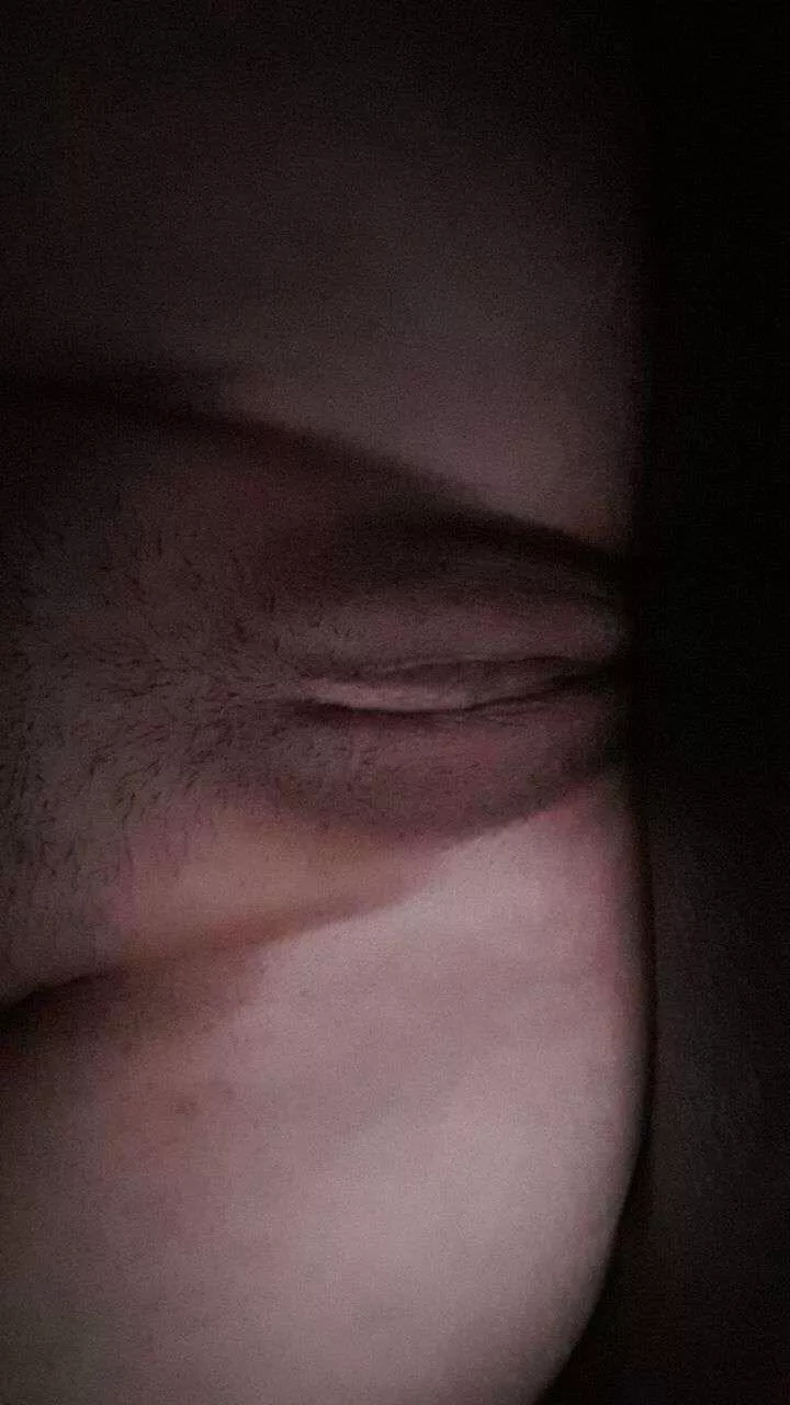 Does this pussy look hot and ready? 🤔