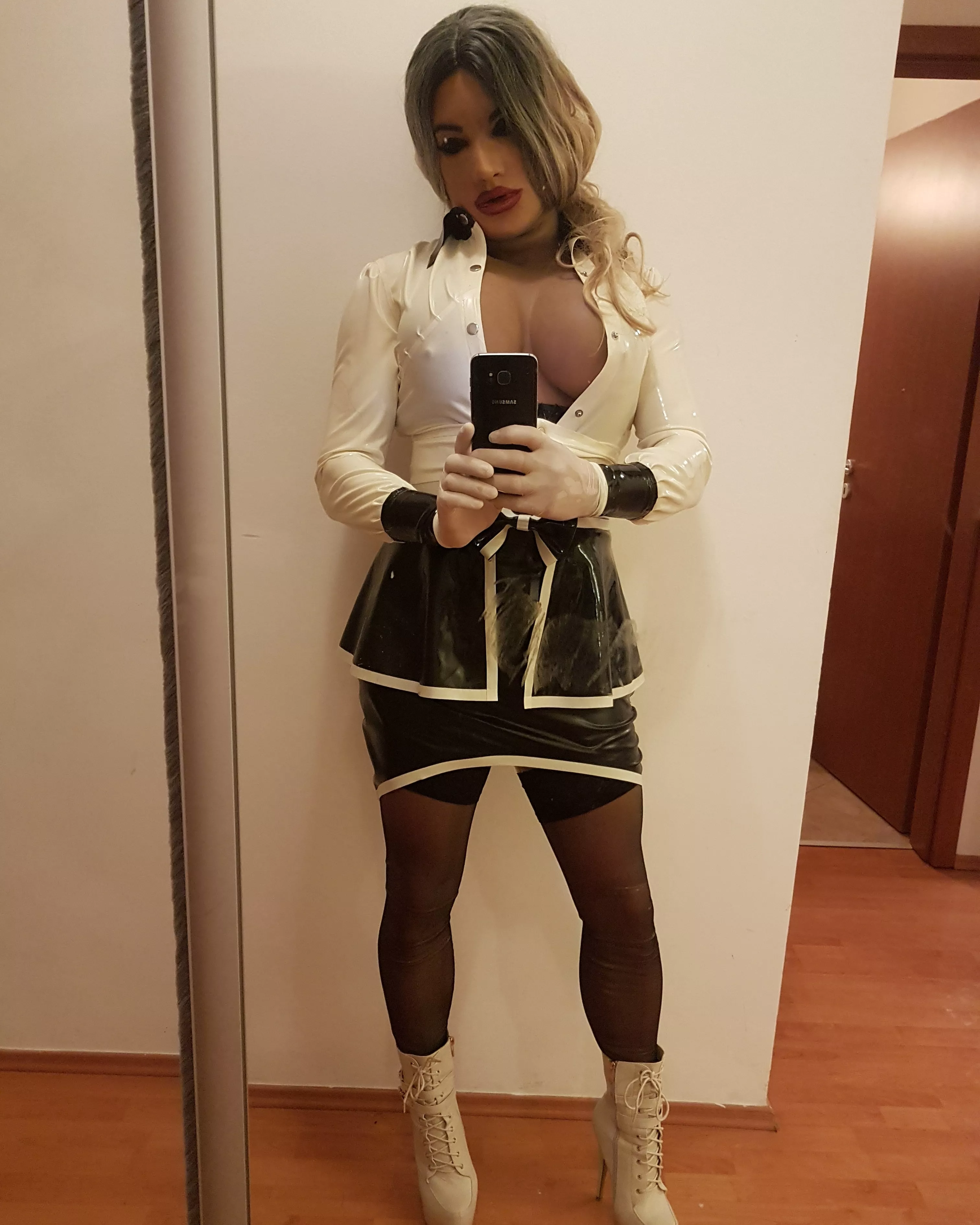 Doll Doll