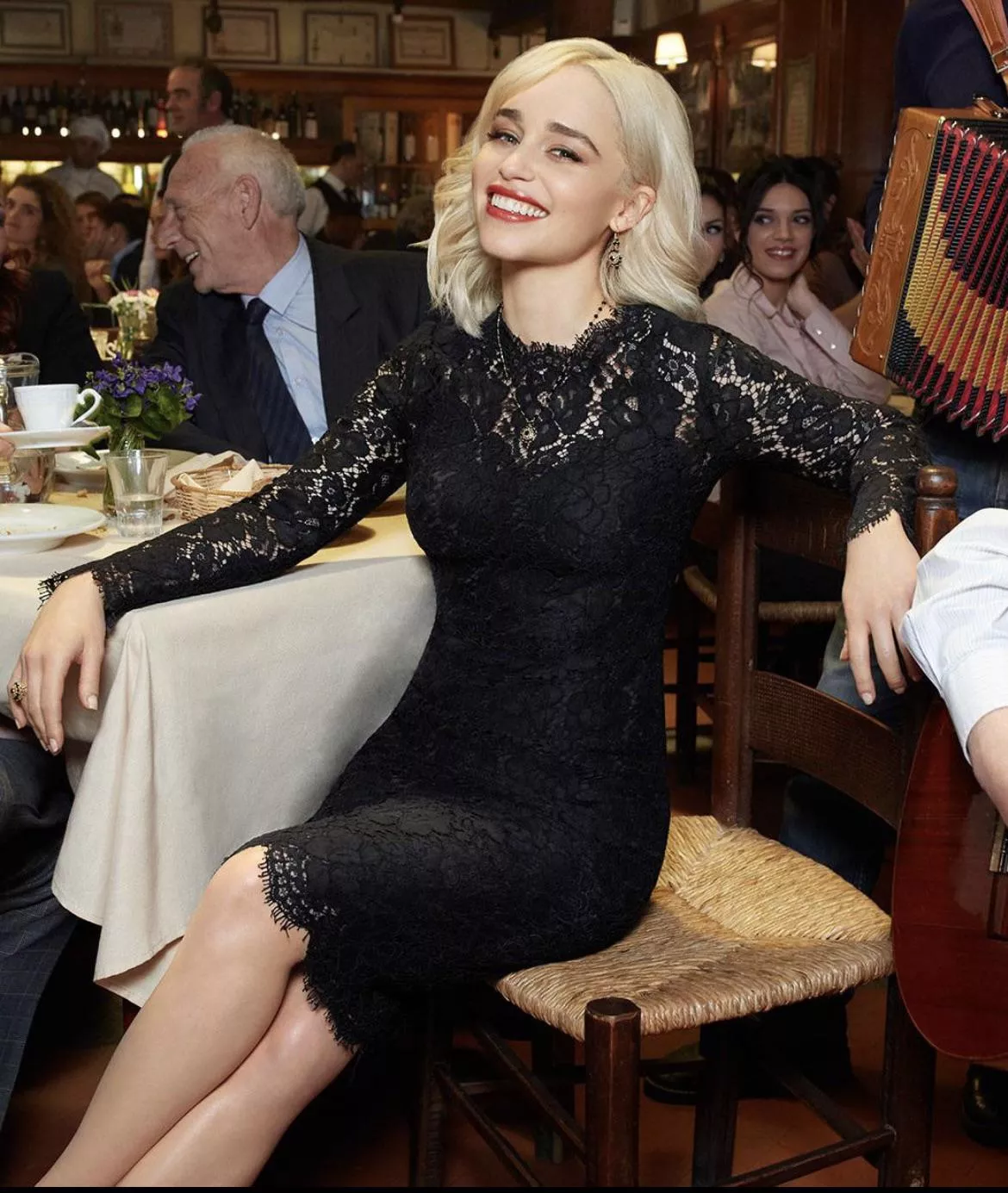 Dominate me as Emilia Clarke and make me your servant Dominate me as Emilia Clarke and make me your servant