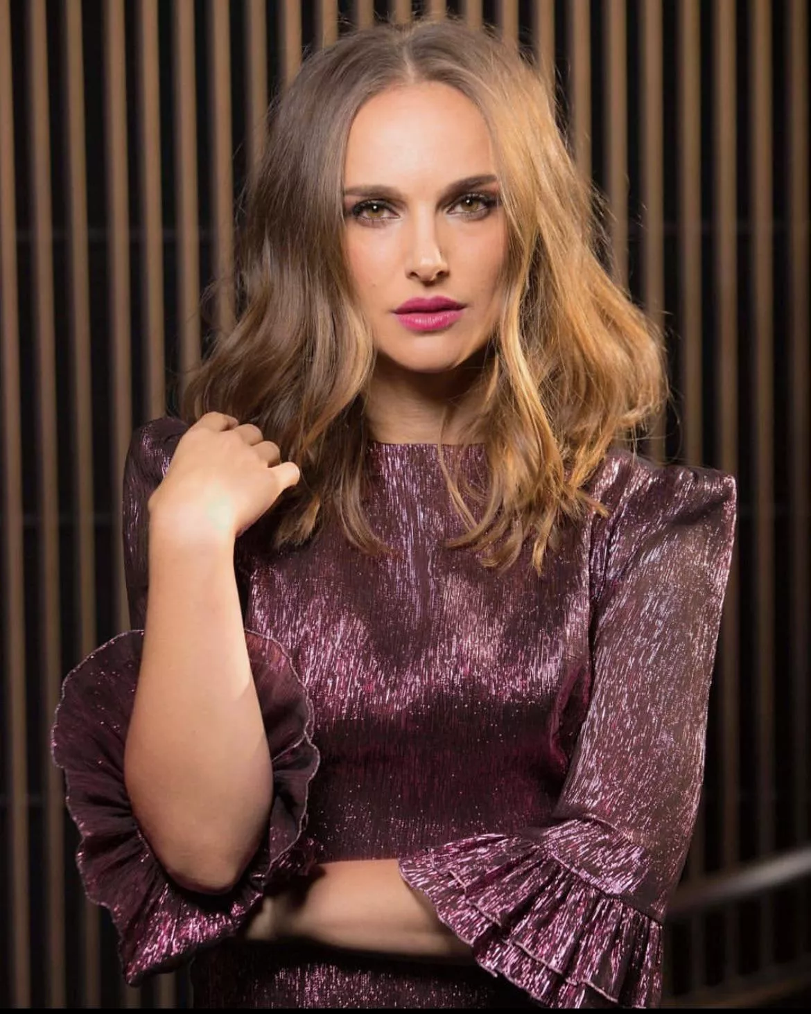 Dominate me as Natalie Portman and make me submit to you and beg you to let me cum Dominate me as Natalie Portman and make me submit to you and beg you to let me cum