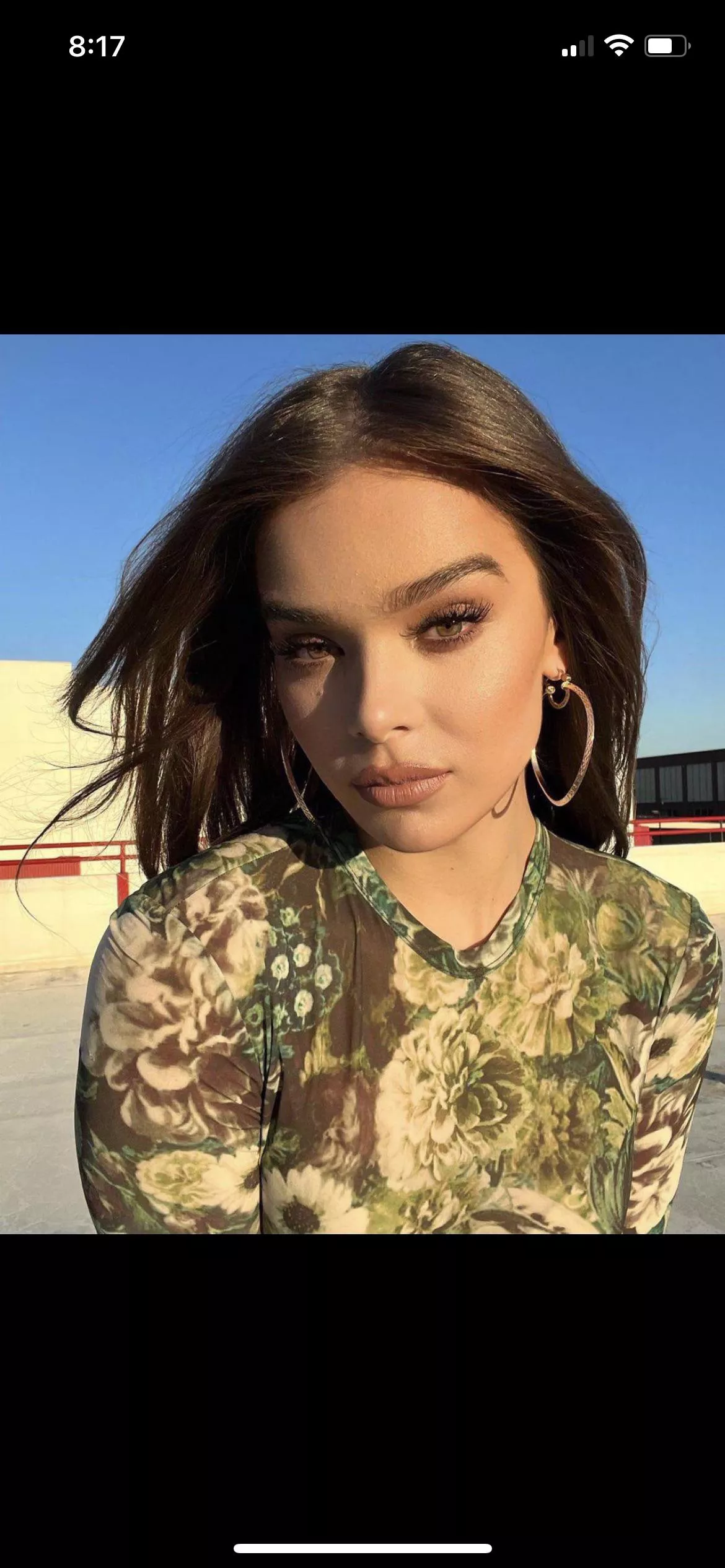 Dominate me for Hailee Steinfeld and make me explode Dominate me for Hailee Steinfeld and make me explode