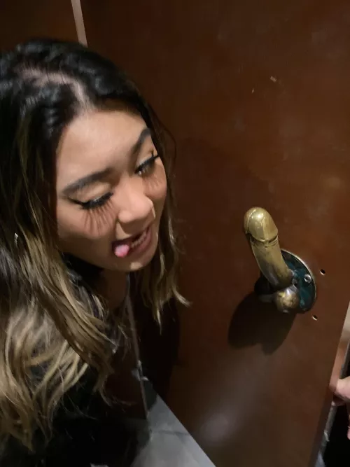 [domme] dick tax IMMEDIATELY if youre smaller than this dick shaped doorknob. i want it now.