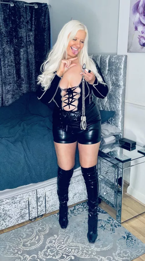[domme] With that embarrassing thing between your legs your destiny is to be caged,cucked,fucked and you’re gonna love every minute of it
