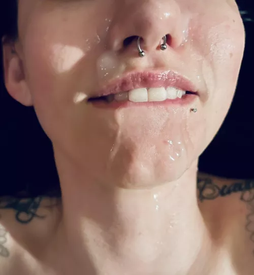 Donβt even care if a lot got in my eyes, Iβm a happy slut π₯°π¦π€€π