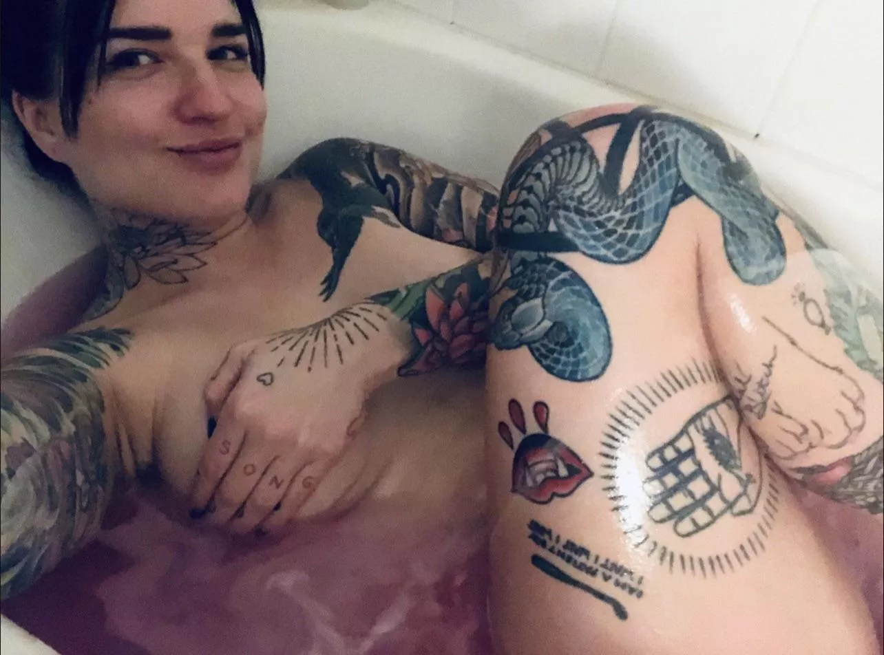 Donβt keep me waiting too long π₯Ί Donβt keep me waiting too long π₯Ί