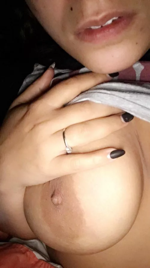 Donโt lie, youโll be thinking about me while you bang your girl tonight, wonโt you?