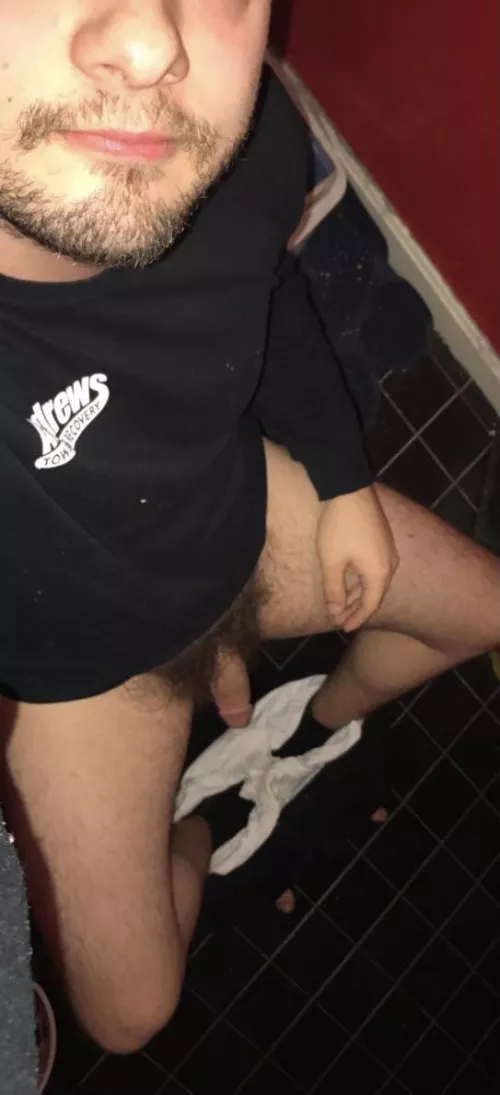 Donโt mind my bush ๐