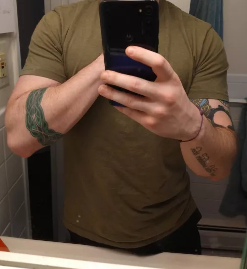 Don't see as many tatted arms as I thought I would. Was told to post here 😂 Don't see as many tatted arms as I thought I would. Was told to post here 😂