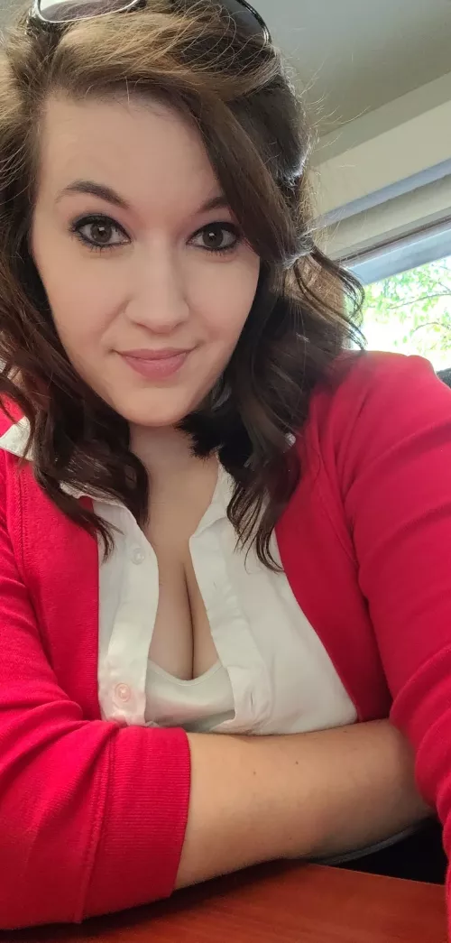 Don't usually wear red but feeling it today Don't usually wear red but feeling it today