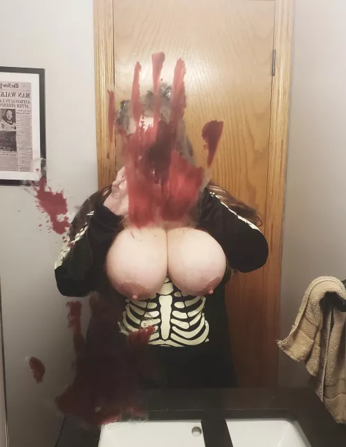 Down to bone? β  Happy Halloween!!π