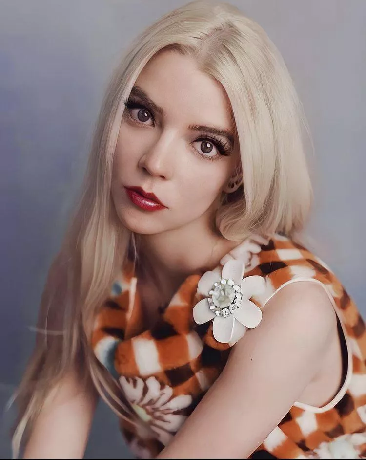 Drain me to Anya Taylor Joy Drain me to Anya Taylor Joy