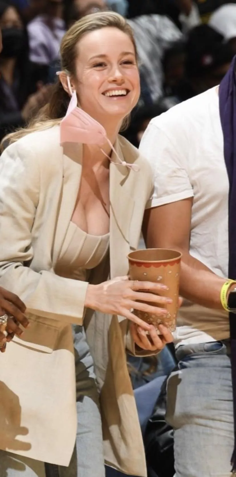 Drain my throbbing cock for Brie Larson's tits Drain my throbbing cock for Brie Larson's tits