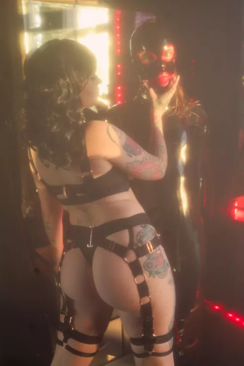 Dreamy Rubberdoll under @ms_nacke 's control