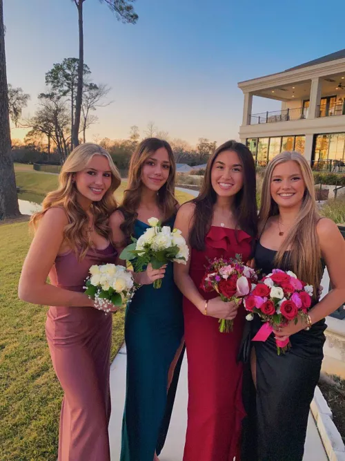 Dresses Dresses