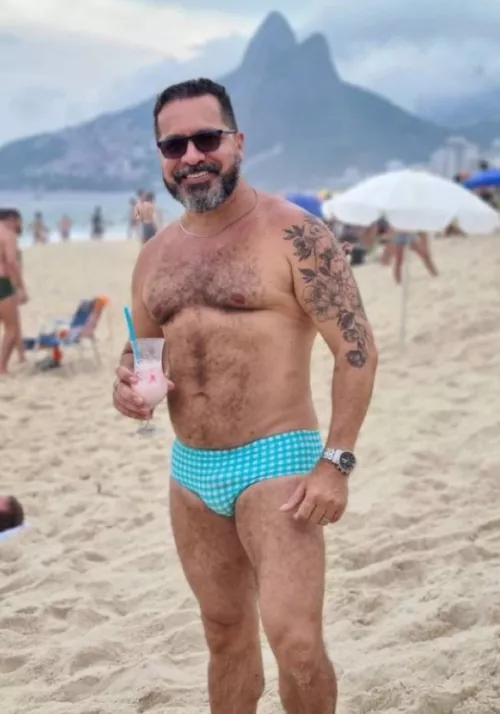 drinks on the beach