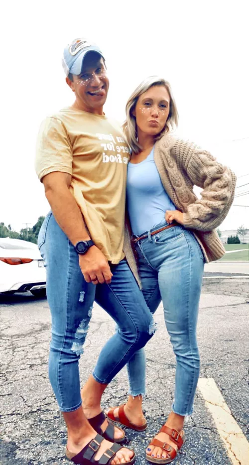 Drinks with the bestie and trying to hit on the same guy bartender 🤷🏻♂️🌈