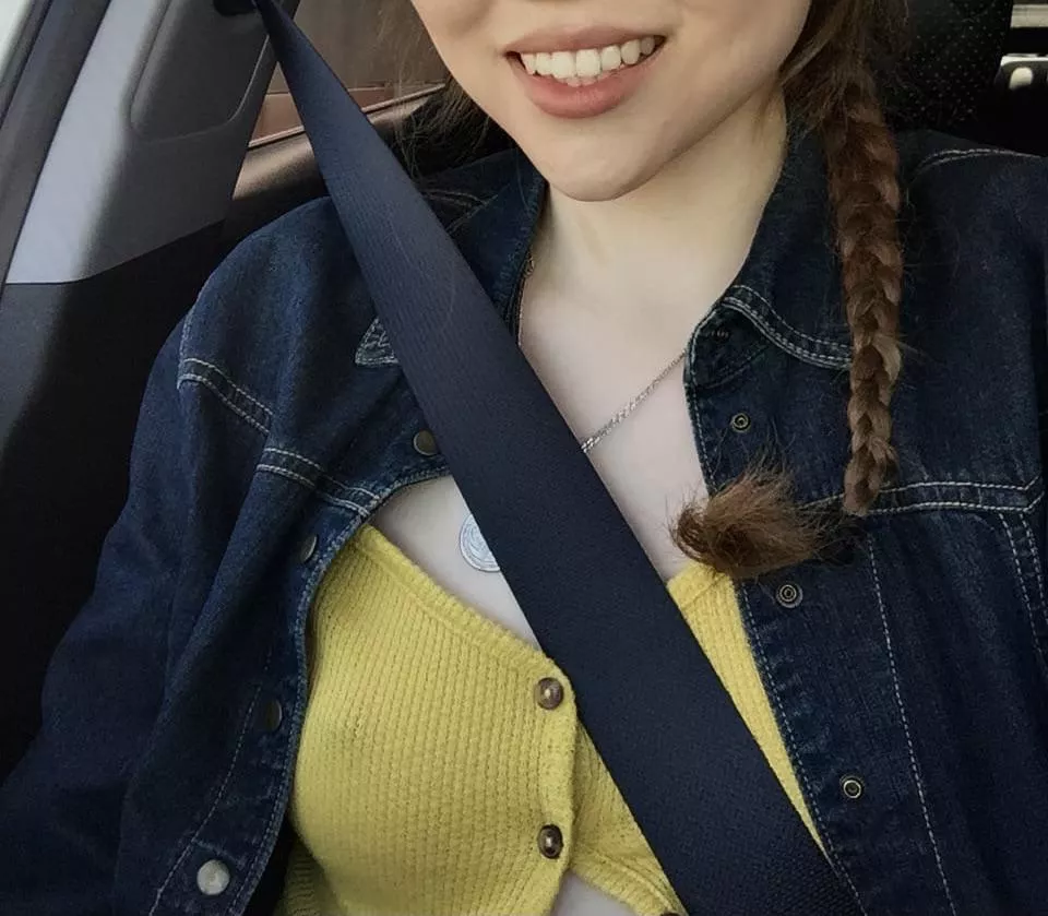 Drive me home and fuck me later🥺 Drive me home and fuck me later🥺