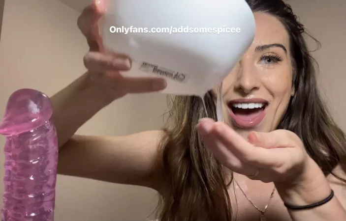 Drooling spit, cock loving hoe ??