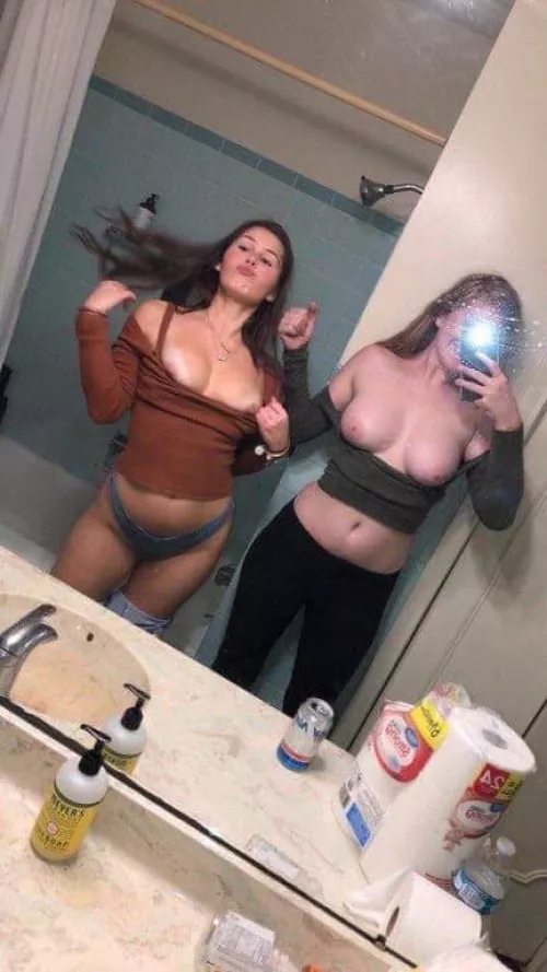 Drunk and bored, Don't tell our boyfriends. (me on the right)