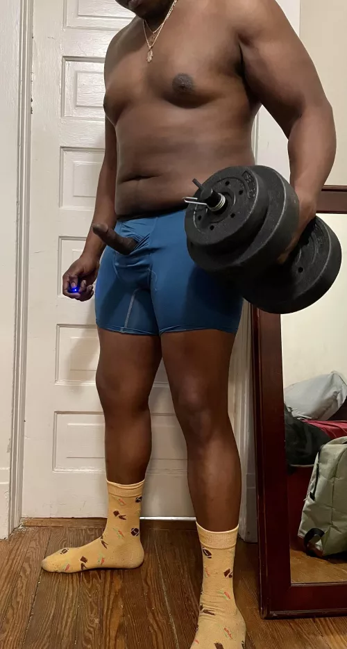 Dumbbell Curls and cock (M)