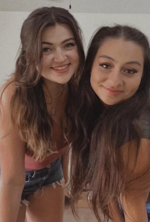 Each voter will receive a reward of the girl they vote for😁 I have a titty pic of one and a cleavage pic of the other🥵