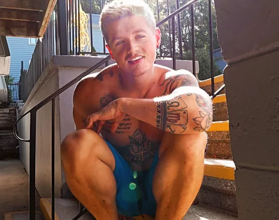 early morning sunshine feels the best early morning sunshine feels the best