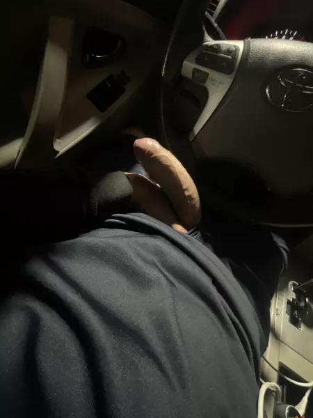 Early morning thick dick for you 😍