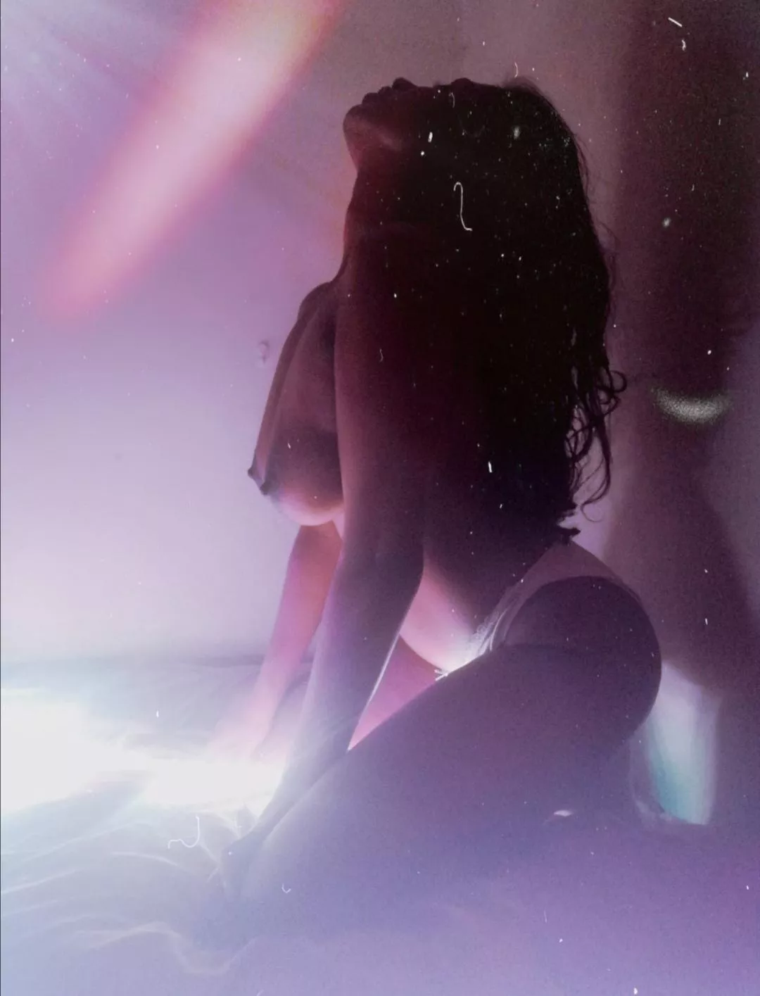 Earth is ghetto I wanna leave