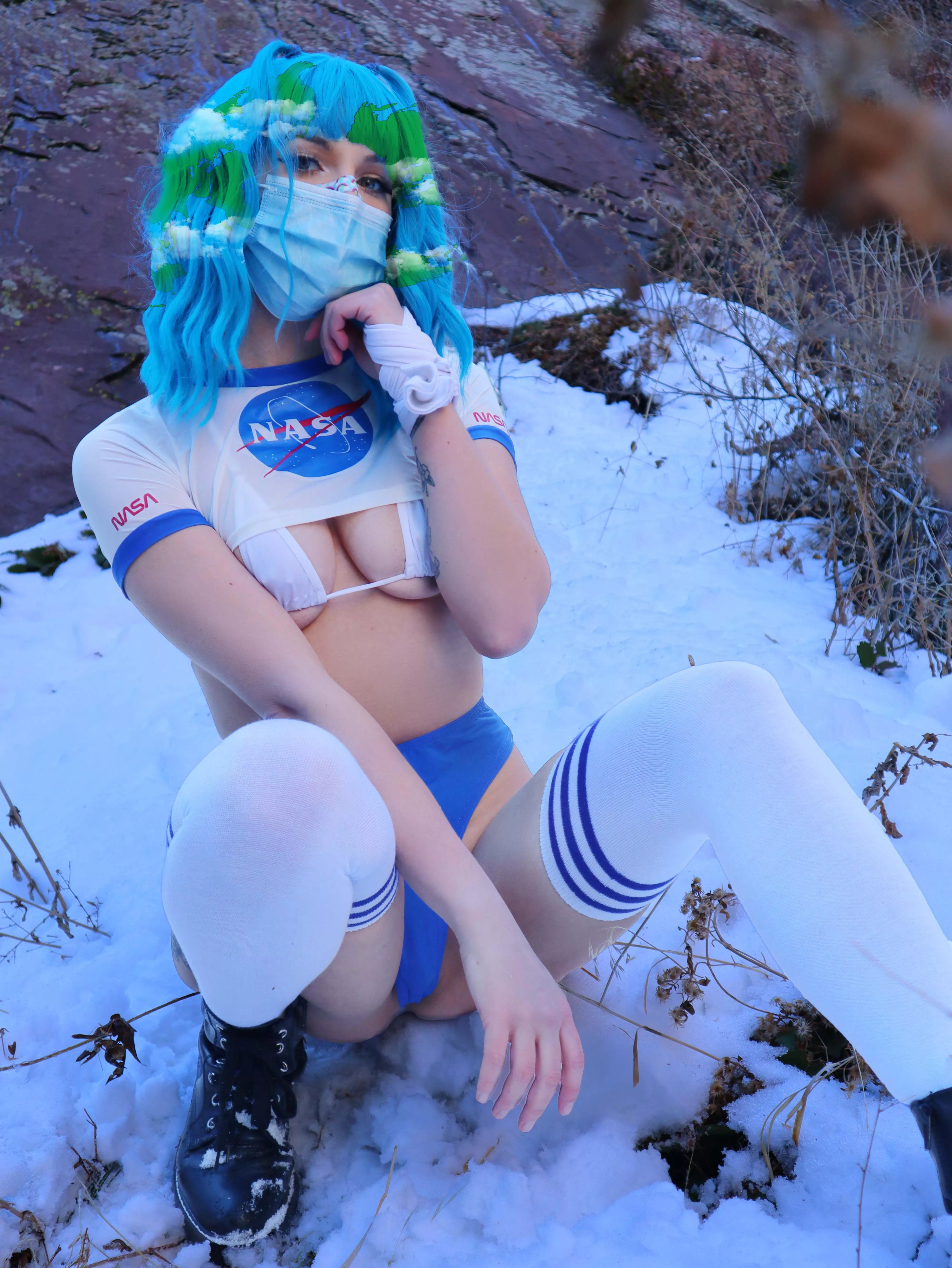 Earth-chan by ReeYue