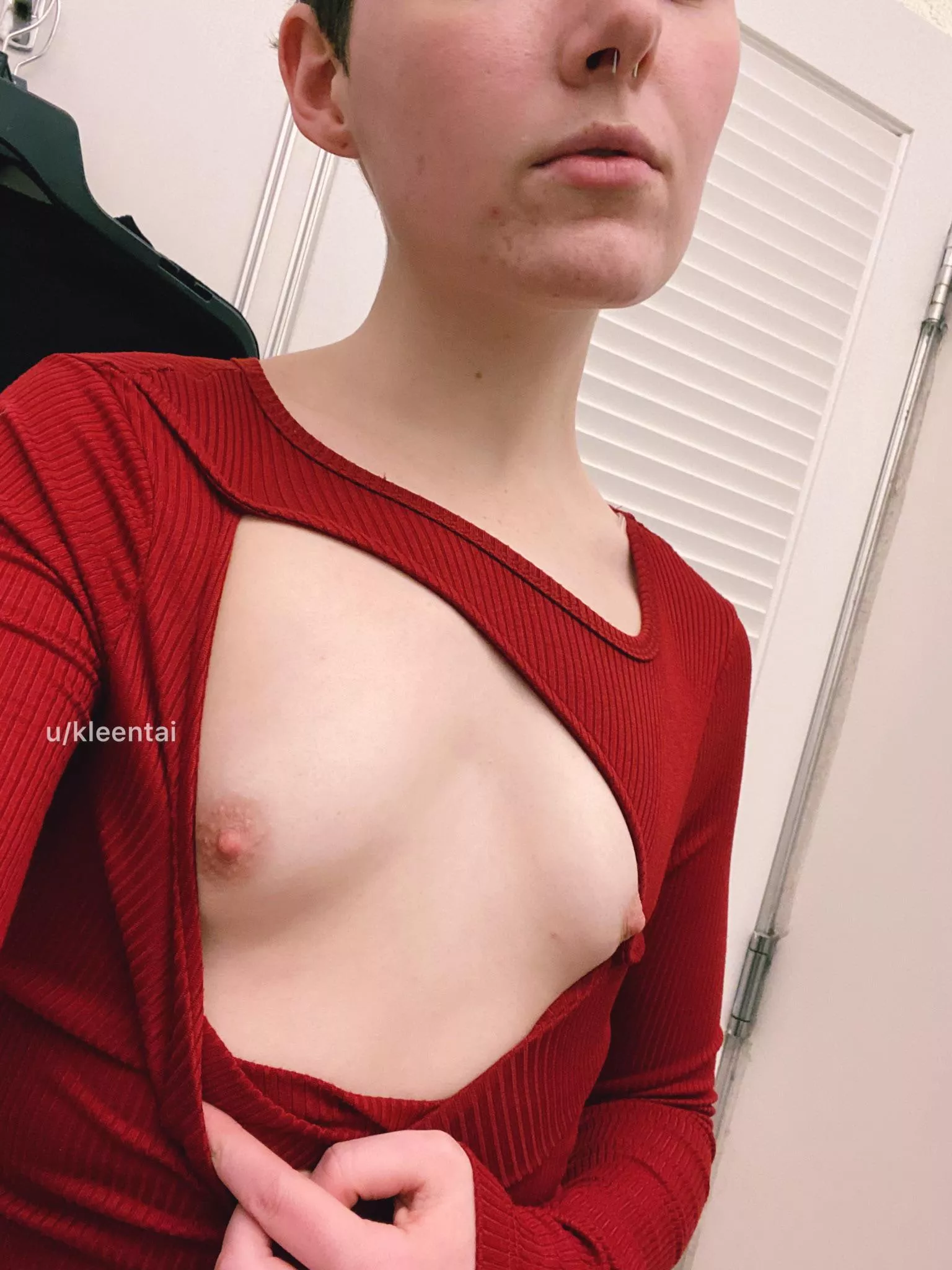 Easiest date outfit to flash with