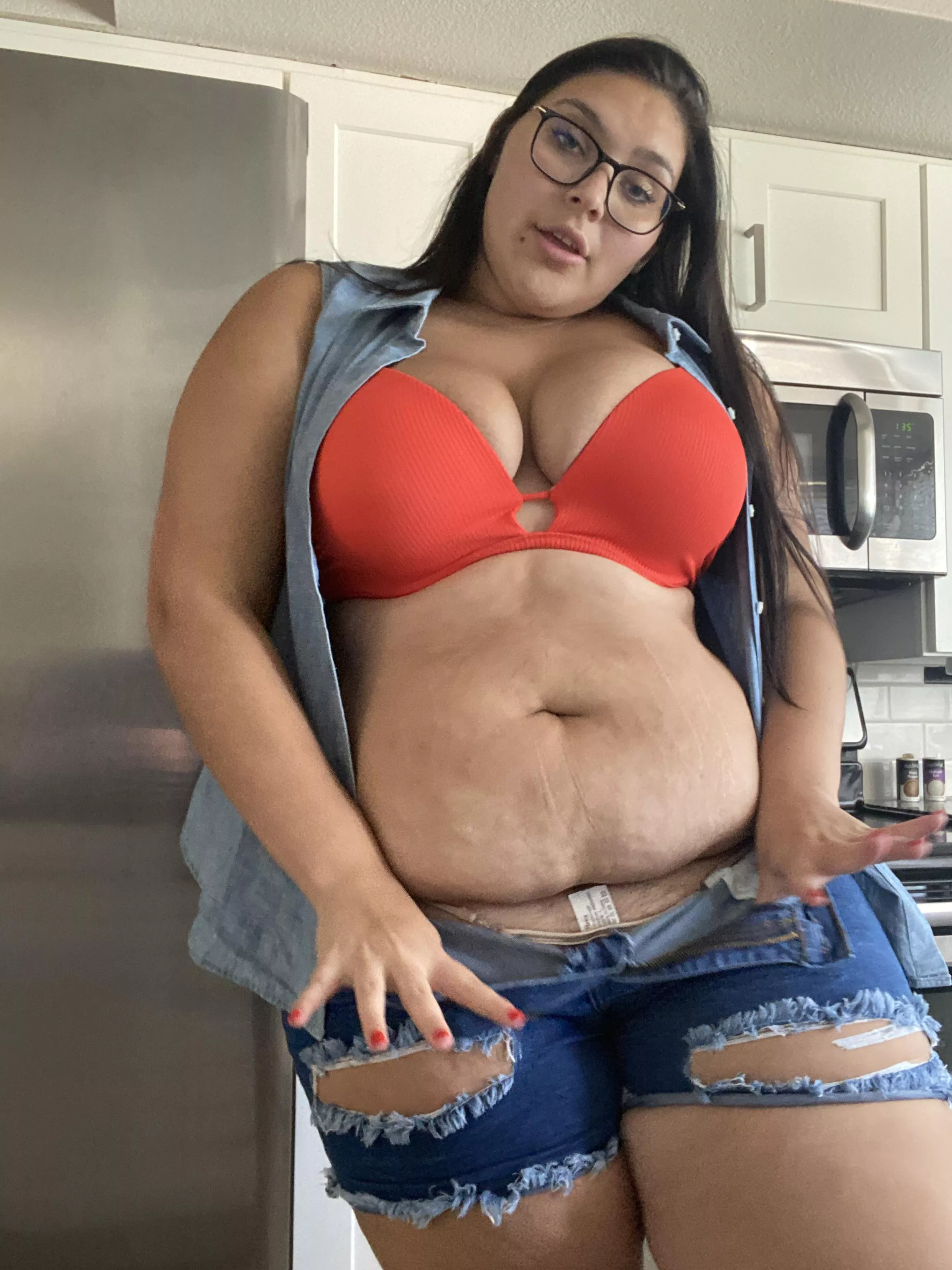 Eat me right up 👅