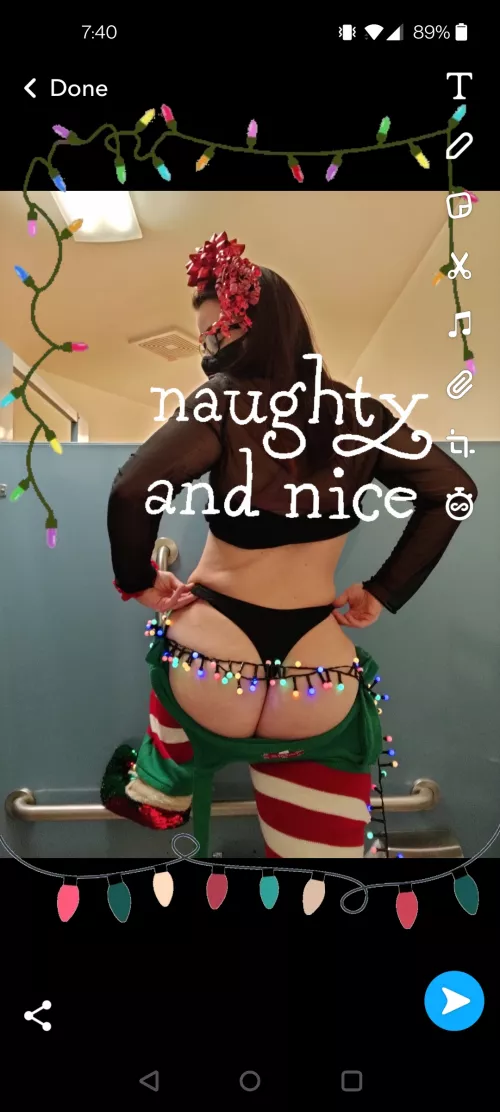 Editing snaps of my butt in a public bathroom ✨ Merry Christmas [f]