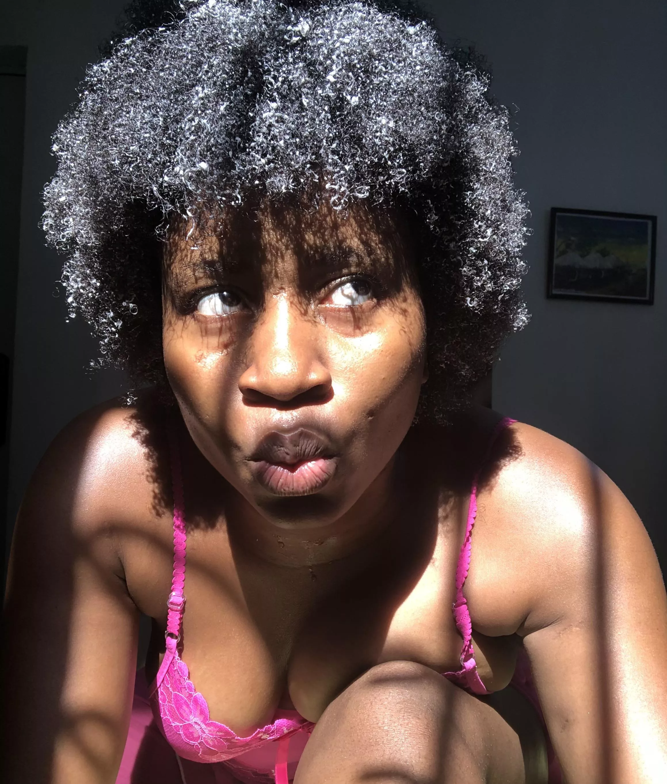 Eeerm Hi Can I post face today??