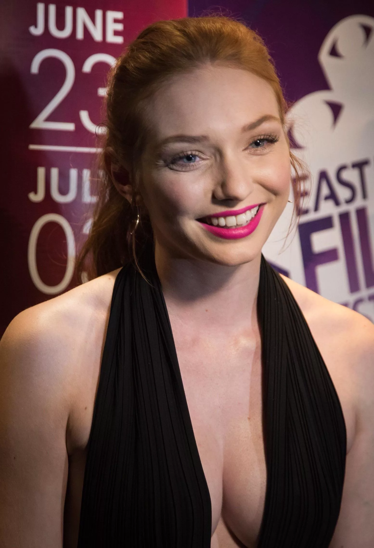 Eleanor Tomlinson Eleanor Tomlinson