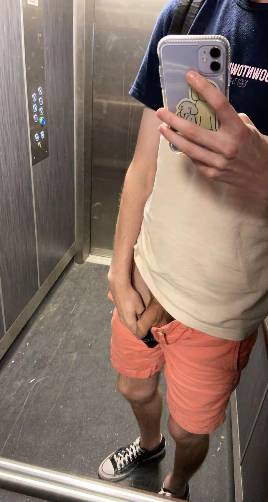 Elevator peek-a-boo! (This was terrifying but very nice)