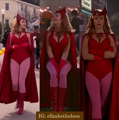 Elizabeth Olsen already won Halloween! Elizabeth Olsen already won Halloween!