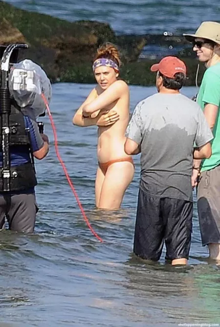 Elizabeth Olsen BTS Elizabeth Olsen BTS