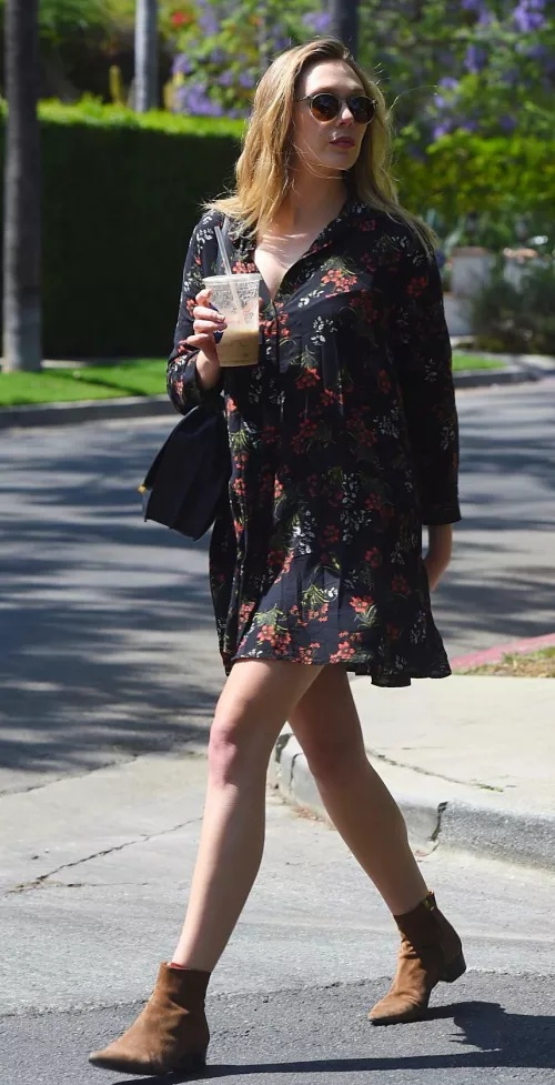 Elizabeth Olsen is a goddess who needs to be worshipped to be kept happy.