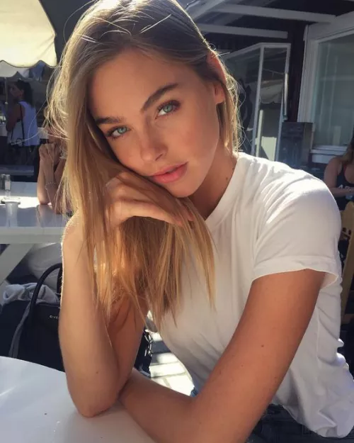 Elizabeth Turner Elizabeth Turner