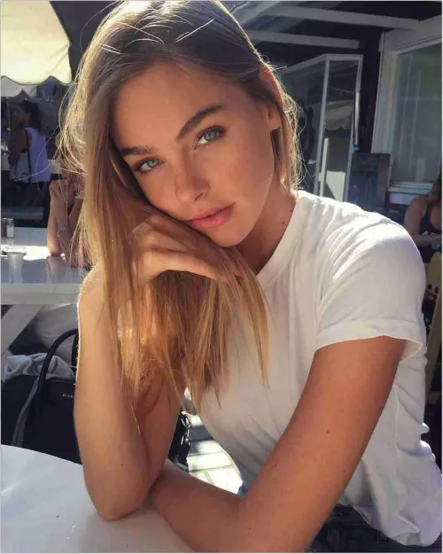 Elizabeth Turner Elizabeth Turner
