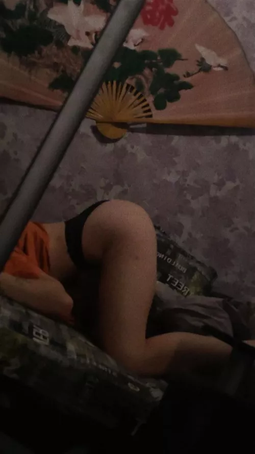 [$elling] Nasty student girl waits for you 😋./ Dirty content 🔥/ Sexting, custom, fetishes, cam2cam💦. NO LIMITS.💣 / Accept PayPal ! 🔞 klk: Pollymolly2001 or snep: Liv_p3130