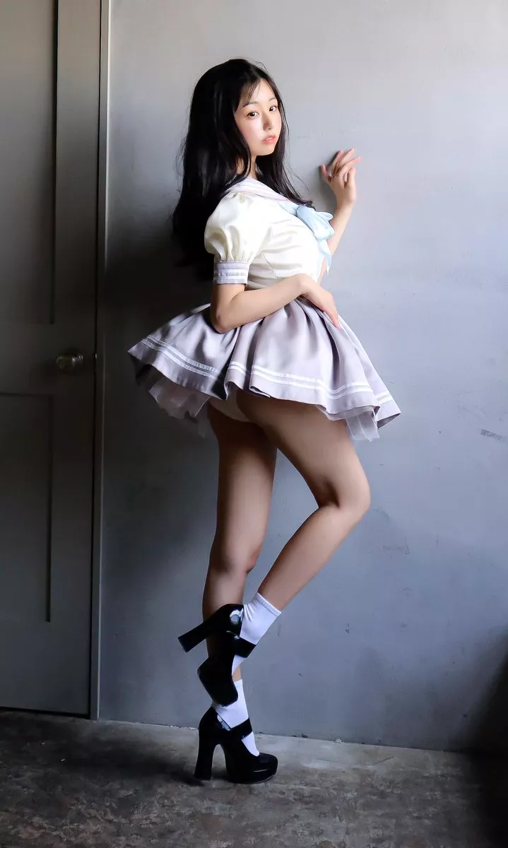 Emi Kurita Emi Kurita