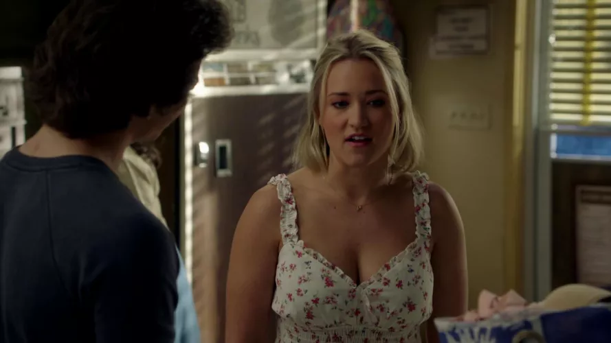 Emily Osment Young Sheldon