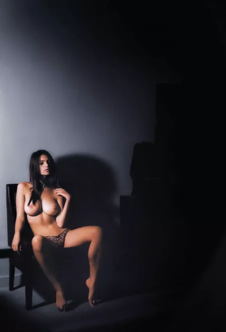 Emily Ratajkowski Emily Ratajkowski