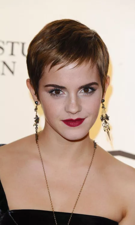 Emma Watson perfect for a blowbang Emma Watson perfect for a blowbang